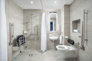 Voco St. John's Solihull, An Ihg Hotel