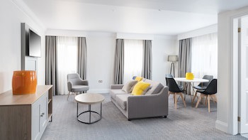 Voco St. John's Solihull, An Ihg Hotel