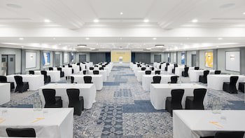 Voco St. John's Solihull, An Ihg Hotel
