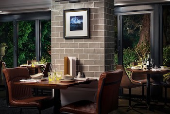 Voco St. John's Solihull, An Ihg Hotel