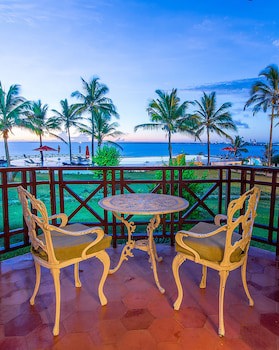 Golden Tulip Dar Es Salaam