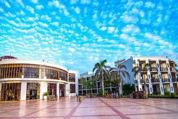 Golden Tulip Dar Es Salaam