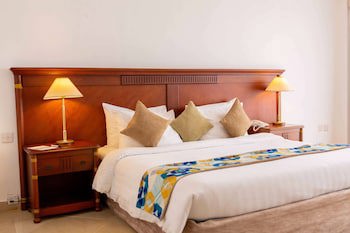 Golden Tulip Dar Es Salaam