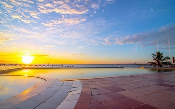 Golden Tulip Dar Es Salaam
