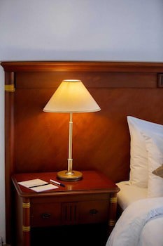 Golden Tulip Dar Es Salaam