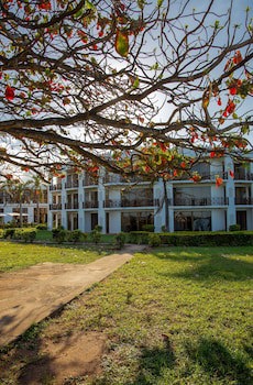Golden Tulip Dar Es Salaam