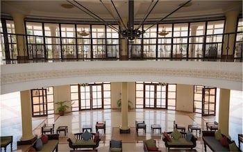 Golden Tulip Dar Es Salaam