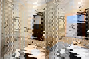 Seven Hills Hotel - Special Class