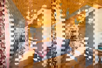 Seven Hills Hotel - Special Class