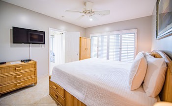 Seven Mile Beach Resort & Club