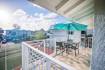 Seven Mile Beach Resort & Club