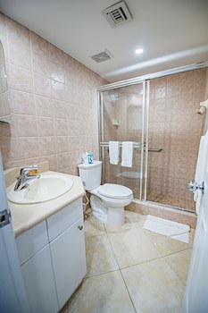 Seven Mile Beach Resort & Club