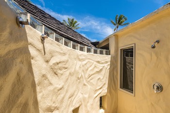The Rarotongan Beach Resort & Lagoonarium