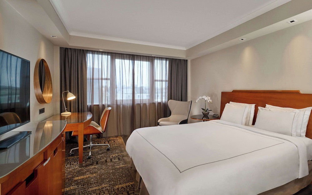 Park Plaza Victoria London