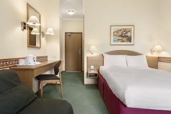 Days Inn By Wyndham Donington A50
