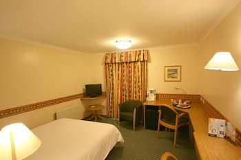 Days Inn By Wyndham Donington A50