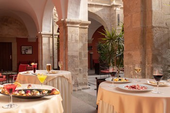 Hotel Izan Trujillo