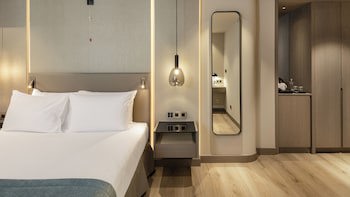 Holiday Inn Thessaloniki by IHG galeri fotoğrafı