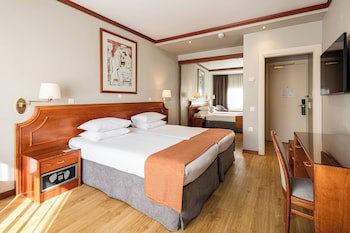 Holiday Inn Thessaloniki by IHG galeri fotoğrafı