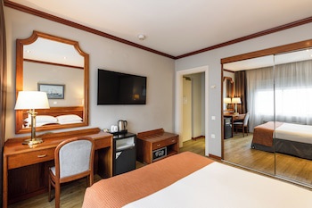 Holiday Inn Thessaloniki by IHG galeri fotoğrafı
