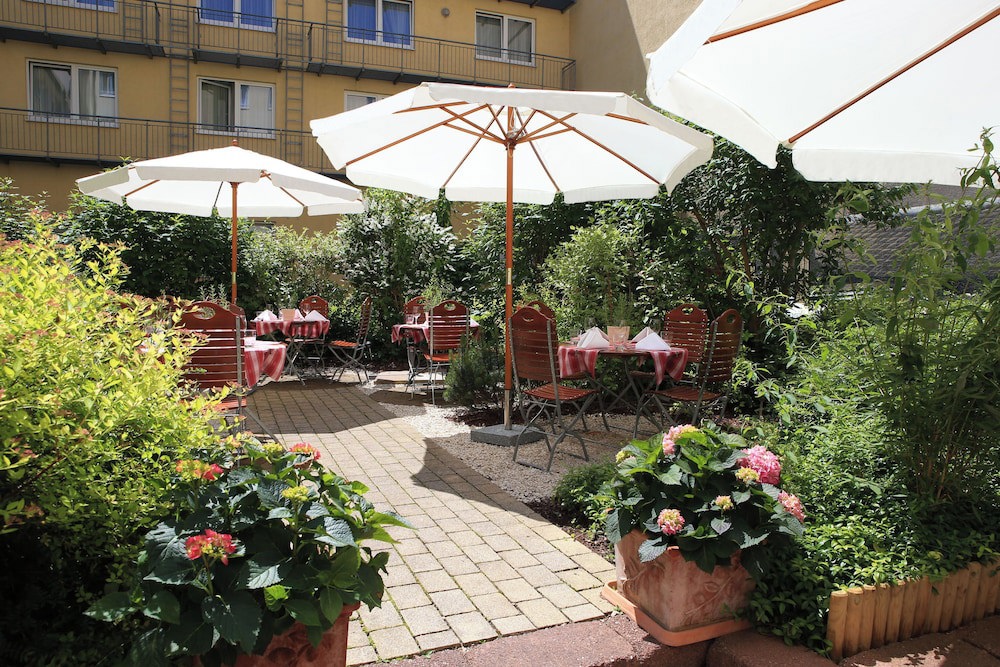 Hotel Munchen City Center affiliated by Melia