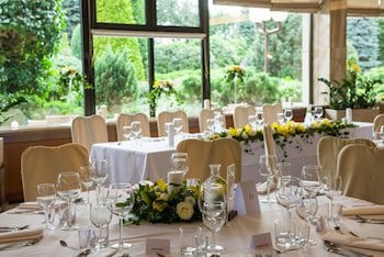 Booking Hotel Crown Piast & Spa