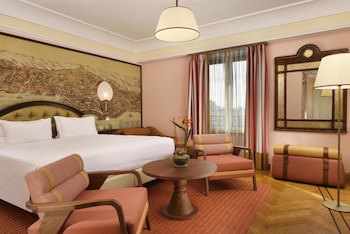 Grand Hotel Savoia Genova, Curio Collection by Hilton galeri fotoğrafı