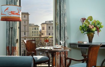 Grand Hotel Savoia Genova, Curio Collection by Hilton galeri fotoğrafı