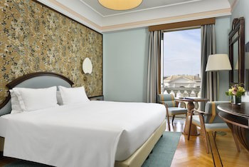 Grand Hotel Savoia Genova, Curio Collection by Hilton galeri fotoğrafı