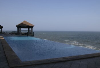 The Leela Kovalam, A Raviz Hotel