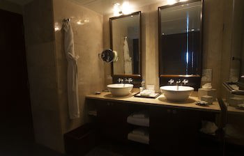 The Leela Kovalam, A Raviz Hotel