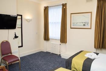 Rose Court Hotel