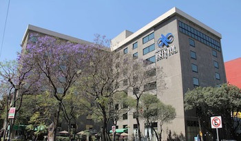 Bristol Hotel