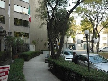 Bristol Hotel