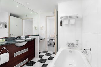 Courtyard By Marriott Amsterdam Airport