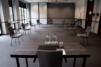 Courtyard By Marriott Amsterdam Airport