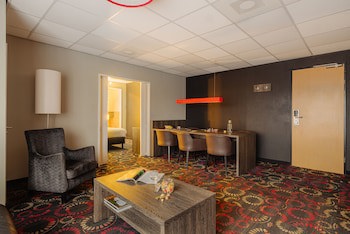 Crown Hotel Eindhoven Centre