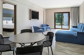 Courtyard By Marriott San Jose Escazu