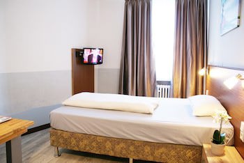 Bahn Hotel galeri fotoğrafı