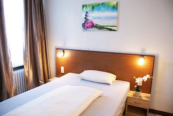 Bahn Hotel galeri fotoğrafı