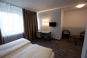 Bahn Hotel galeri fotoğrafı