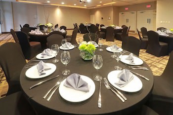 Holiday Inn Reynosa Industrial Poniente, An Ihg Hotel
