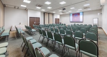 Comfort Suites Vitoria