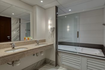 Comfort Suites Vitoria