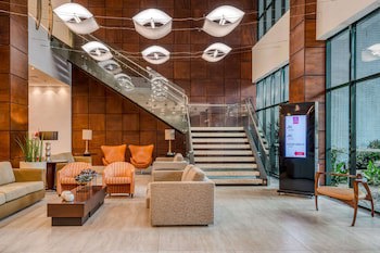Comfort Suites Vitoria