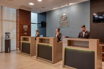 Comfort Suites Vitoria
