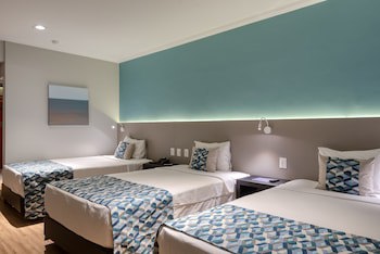 Comfort Suites Vitoria