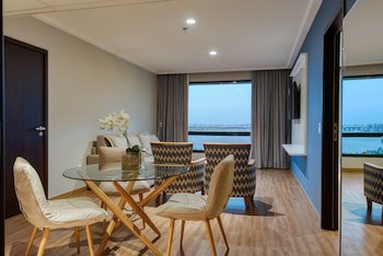 Comfort Suites Vitoria