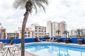 Comfort Suites Vitoria