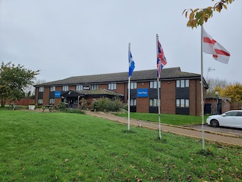 Travel Plaza Hotel